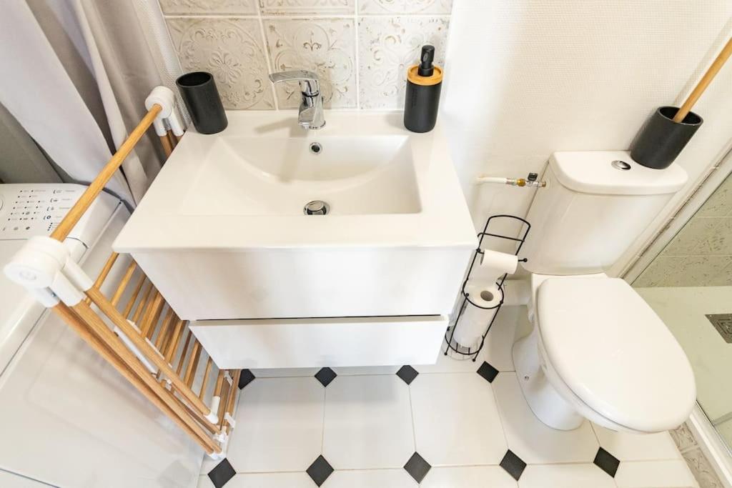 Apartmán Immeuble L'Aristocrate - L'Epicurien- Bd Carnot Angers Exteriér fotografie